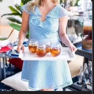 Draper James dress size 4 (gently used). Retail$75